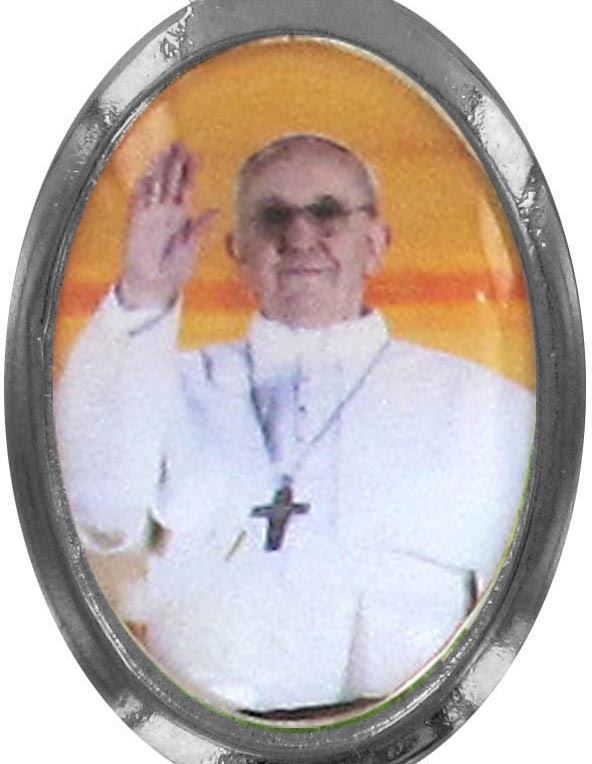 portachiavi papa francesco benedicente ovale in metallo nichelato