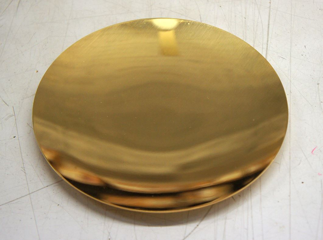 patena in ottone dorato - 14 cm